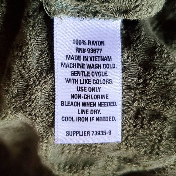 a.n.a Women's Ruffle Front Pirate Blouse Medium Rich Avocado - Picture 10 of 15